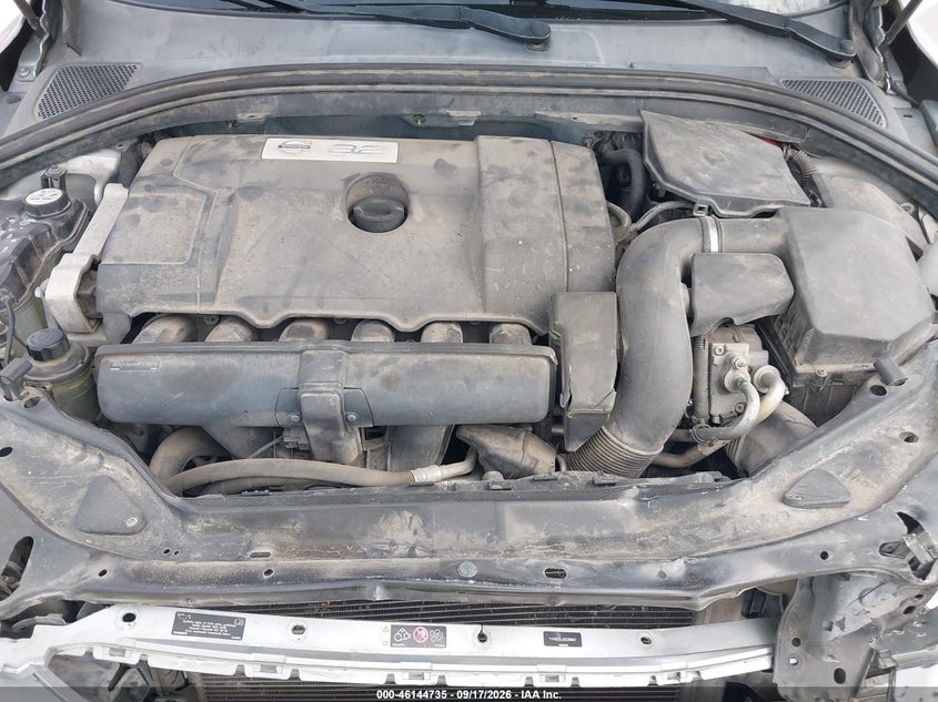 2013 VOLVO XC60 3.2/3.2 PLATINUM/3.2 PREMIER/3.2 PREMIER PLUS · Фото 10