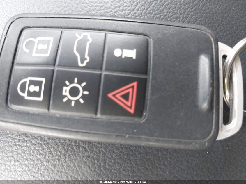 2013 VOLVO XC60 3.2/3.2 PLATINUM/3.2 PREMIER/3.2 PREMIER PLUS · Фото 11