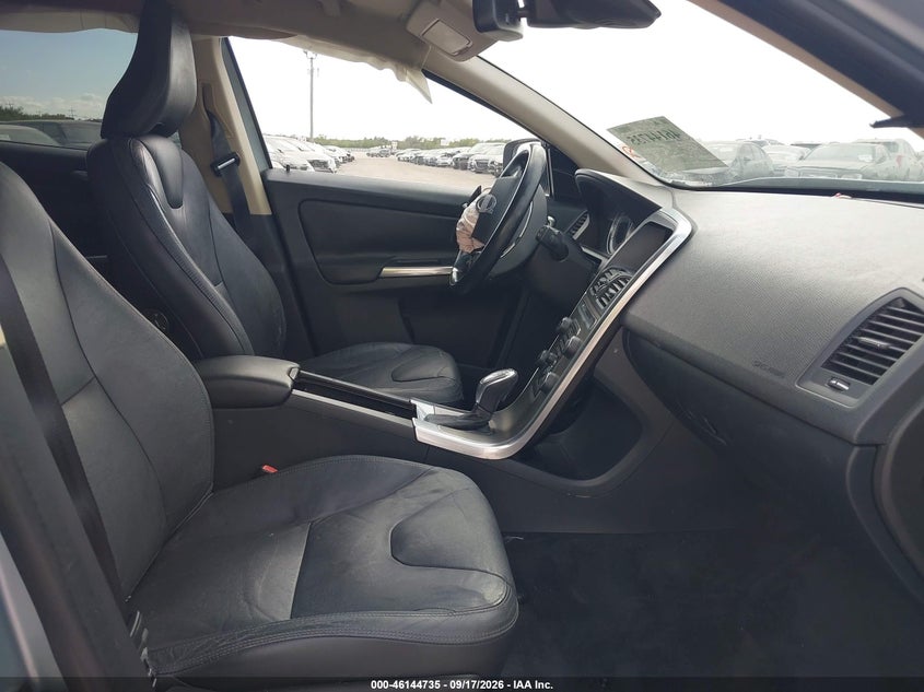 2013 VOLVO XC60 3.2/3.2 PLATINUM/3.2 PREMIER/3.2 PREMIER PLUS · Фото 5