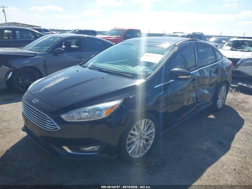 Vin: 1fadp3j22hl238656, lot: 46644544, ford focus titanium 20172