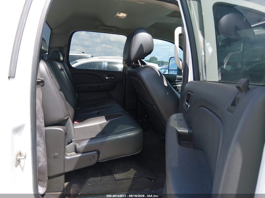 2013 CHEVROLET SILVERADO 2500HD auction photo 8