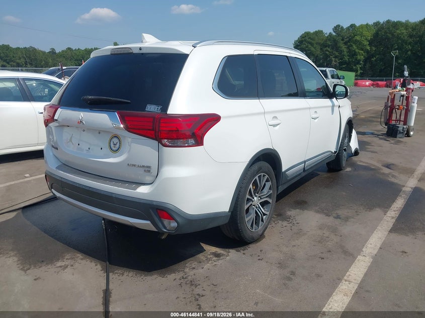 Vin: ja4ad3a34hz012771, lot: 46644598, mitsubishi outlander se/sel 20174
