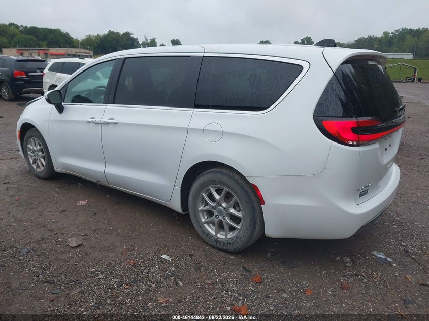 Vin: 2c4rc1bgxpr607070, lot: 46644599, chrysler pacifica touring l 20233