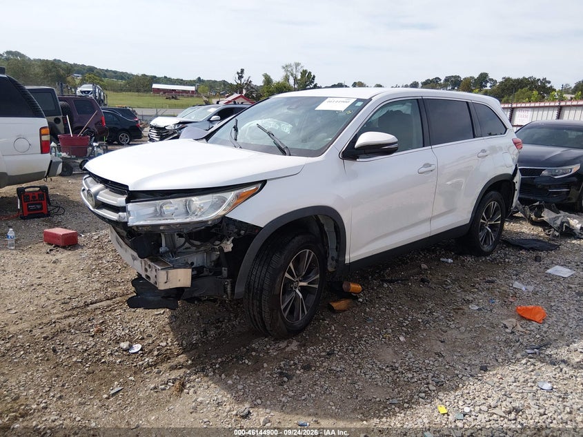 Vin: 5tdzzrfh8ks290891, lot: 46644657, toyota highlander le 20192