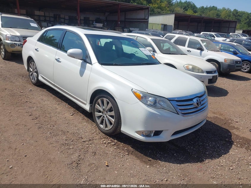 2011 TOYOTA AVALON LIMITED