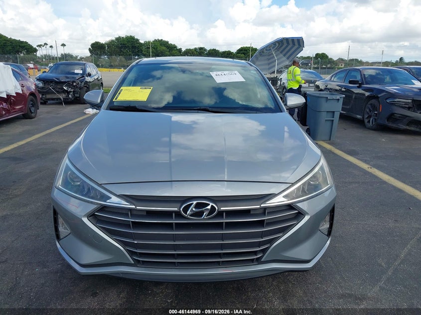 2020 HYUNDAI ELANTRA VALUE EDITION · Фото 12