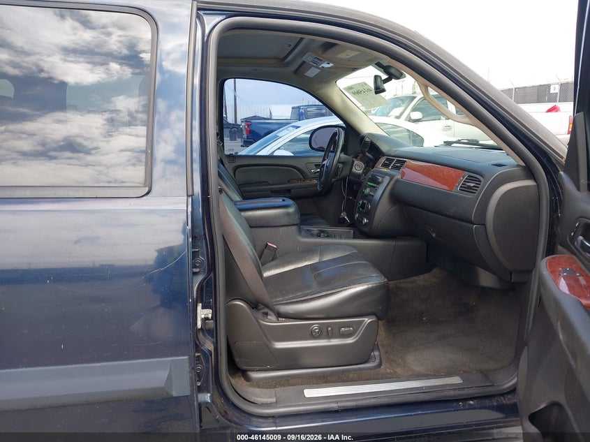 GMC YUKON XL 1500 2007 VIN 1GKFC16007J275228