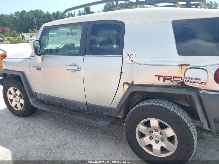TOYOTA FJ CRUISER 2007 VIN JTEBU11F170017367