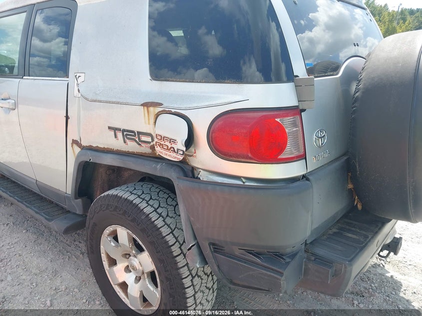 TOYOTA FJ CRUISER 2007 VIN JTEBU11F170017367