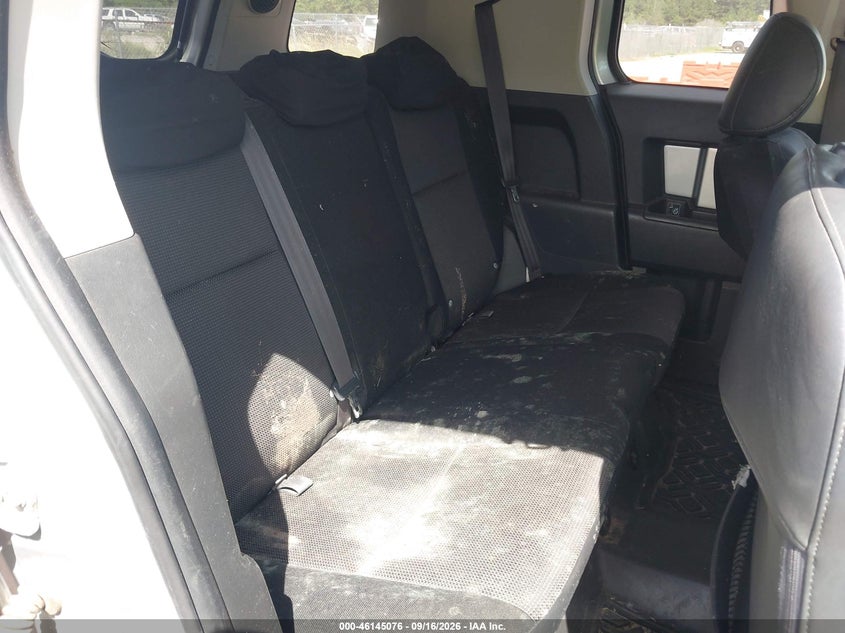 TOYOTA FJ CRUISER 2007 VIN JTEBU11F170017367