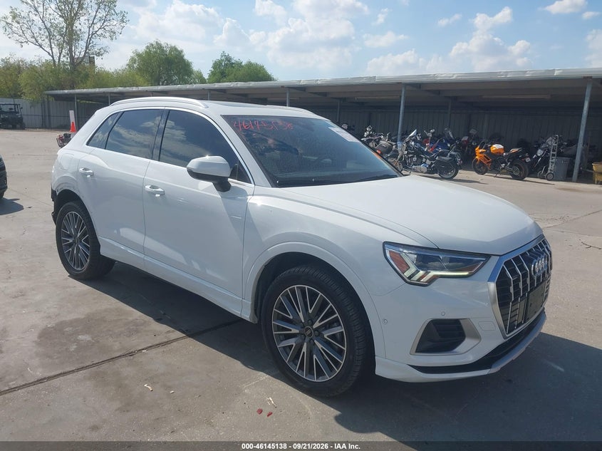 AUDI Q3 - zdjęcie 1