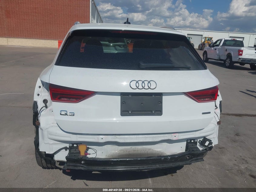 AUDI Q3 - zdjęcie 17
