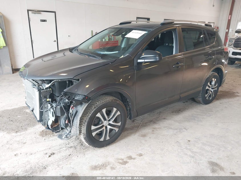 Vin: jtmbfrev4hj132197, lot: 46644898, toyota rav4 le 20172