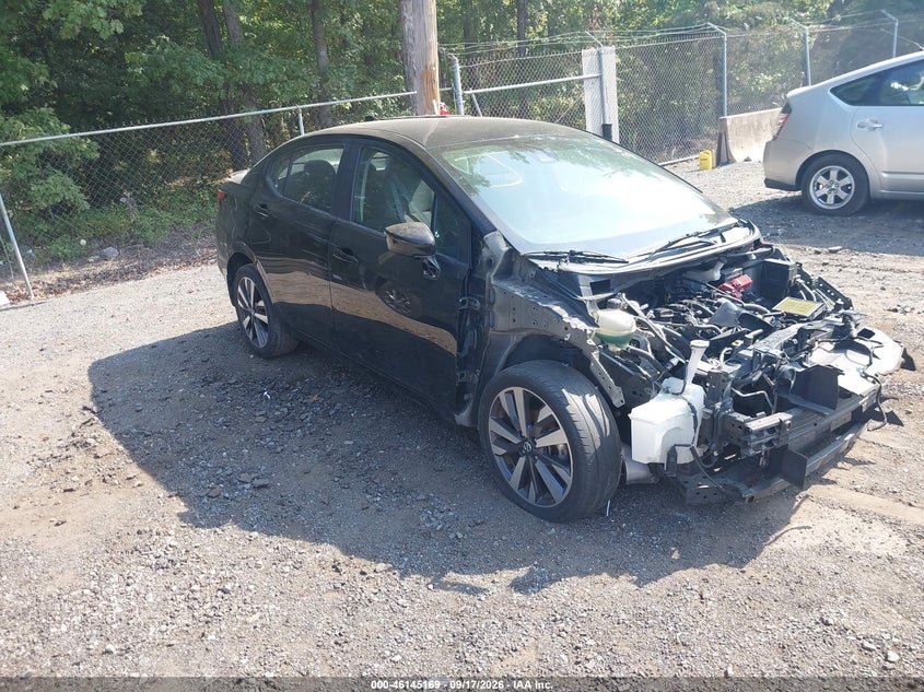 2020 Nissan Versa SR Xtronic CVT