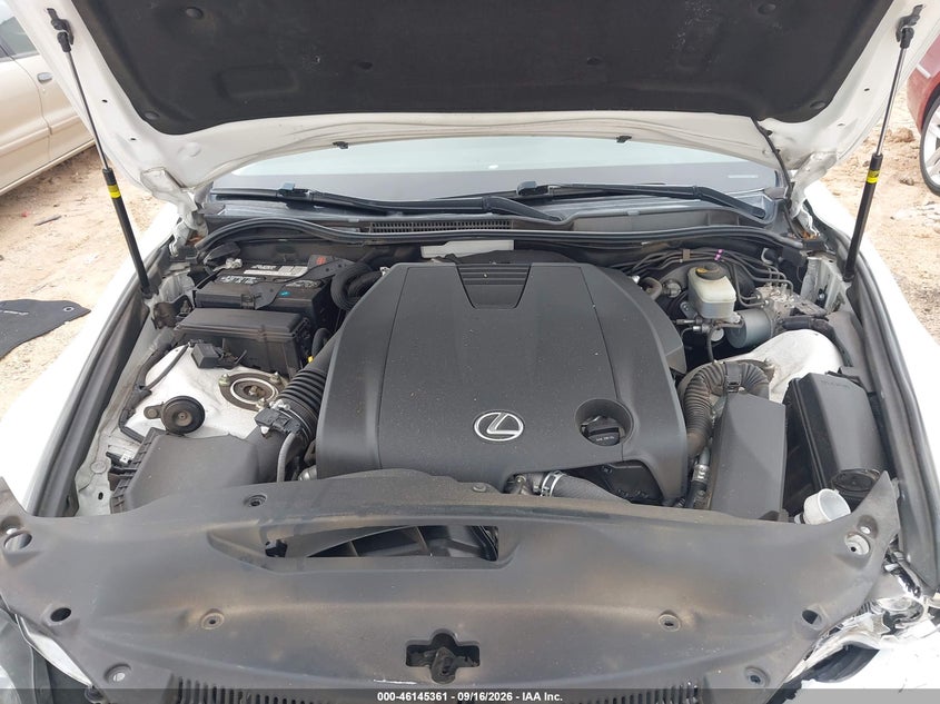 2015 LEXUS IS 250 · Фото 10