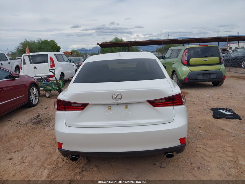 2015 LEXUS IS 250 · Фото 16