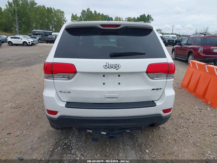 JEEP GRAND CHEROKEE - zdjęcie 17