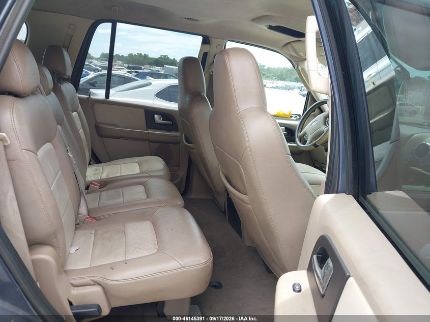 2004 FORD EXPEDITION auction photo 8