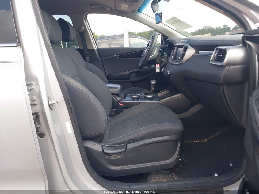 KIA SORENTO 2019 VIN 5XYPG4A35KG457877