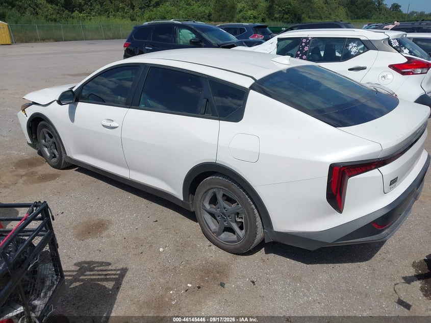 Vin: 3kpft4de9se200559, lot: 46645203, kia k4 lxs 20253