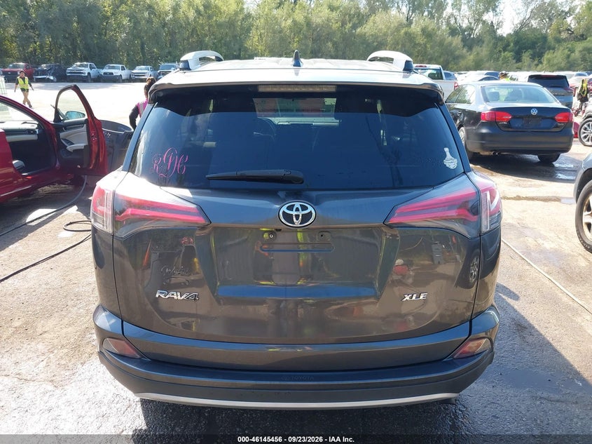 TOYOTA RAV4 - zdjęcie 16