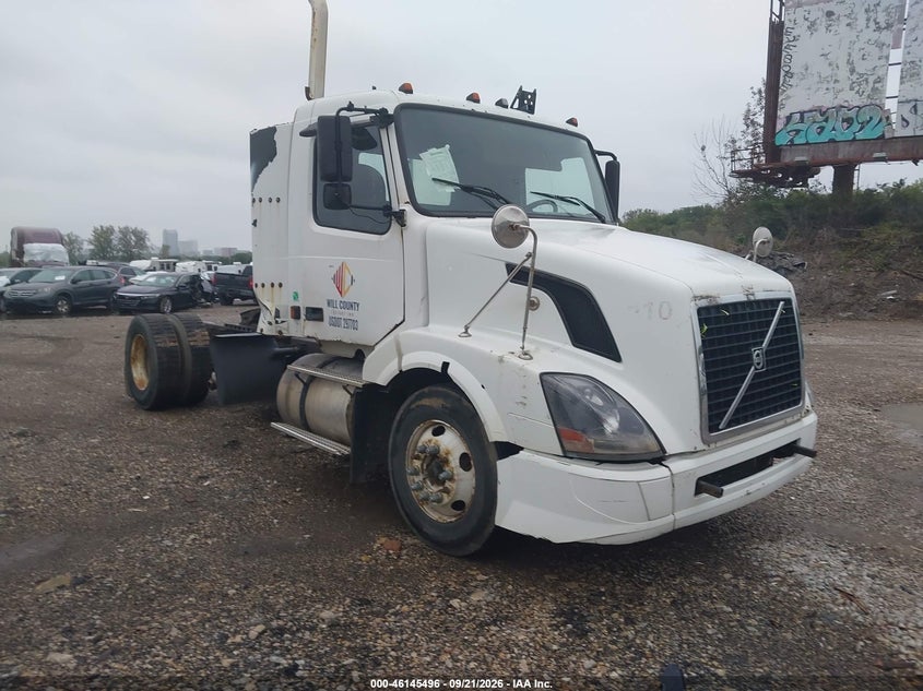 2005 VOLVO VN VNL