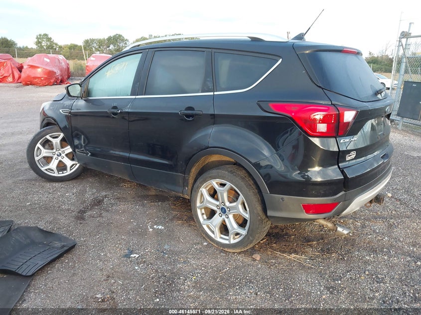 Vin: 1fmcu9j90kub61474, lot: 46645328, ford escape titanium 20193