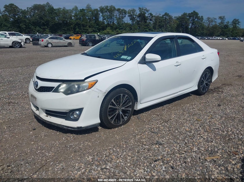 2012 TOYOTA CAMRY auction photo 2