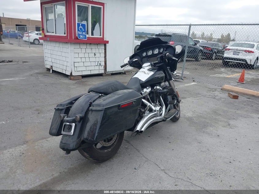 HARLEY-DAVIDSON FLHX 2018