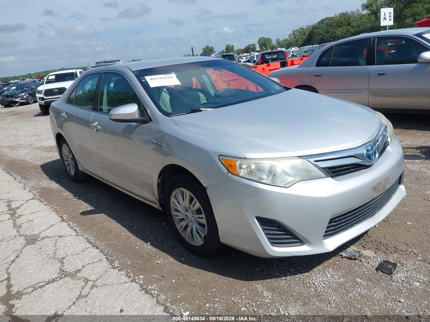 2012 TOYOTA CAMRY HYBRID auction photo 1
