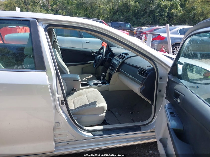 2012 TOYOTA CAMRY HYBRID auction photo 5
