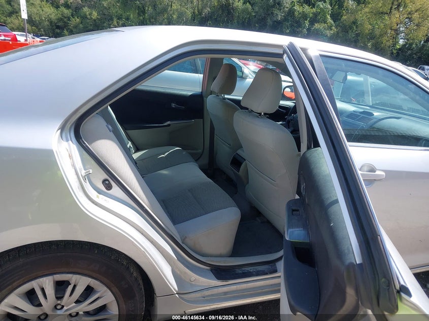2012 TOYOTA CAMRY HYBRID auction photo 8