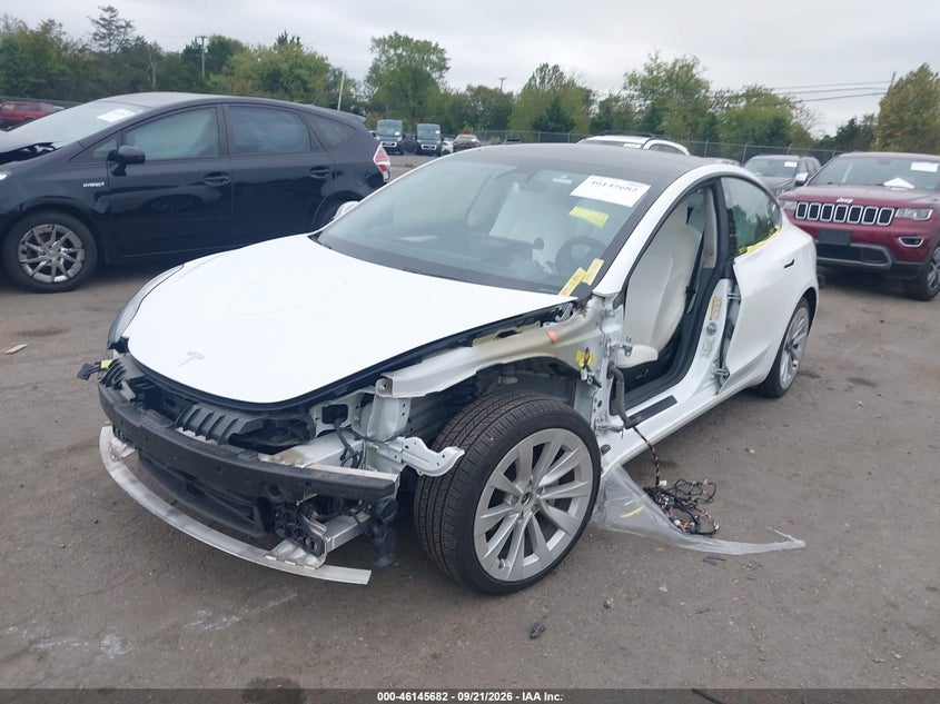 Vin: 5yj3e1eb7mf068172, lot: 46645439, tesla model 3 long range dual motor all-wheel drive 20212