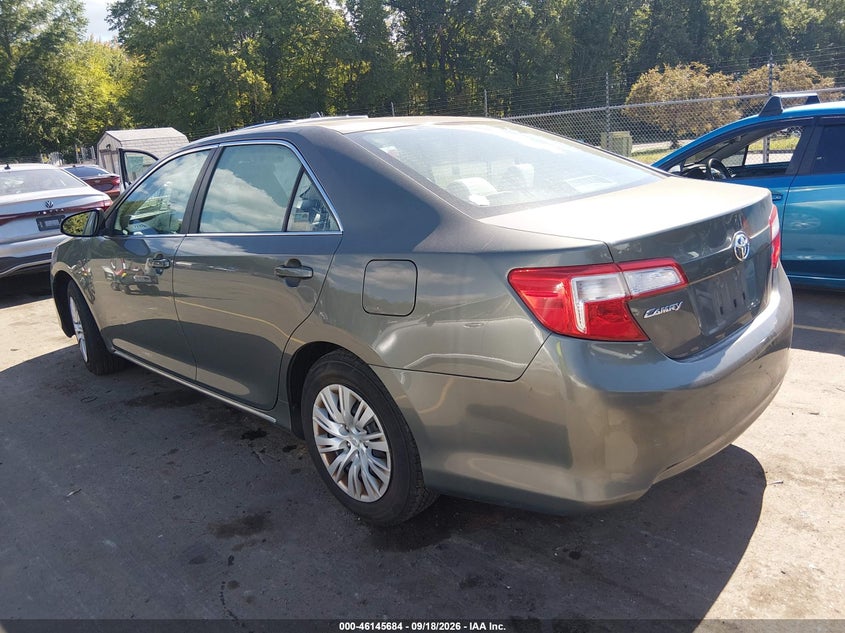 Vin: 4t4bf1fk7cr172868, lot: 46645441, toyota camry le 20123