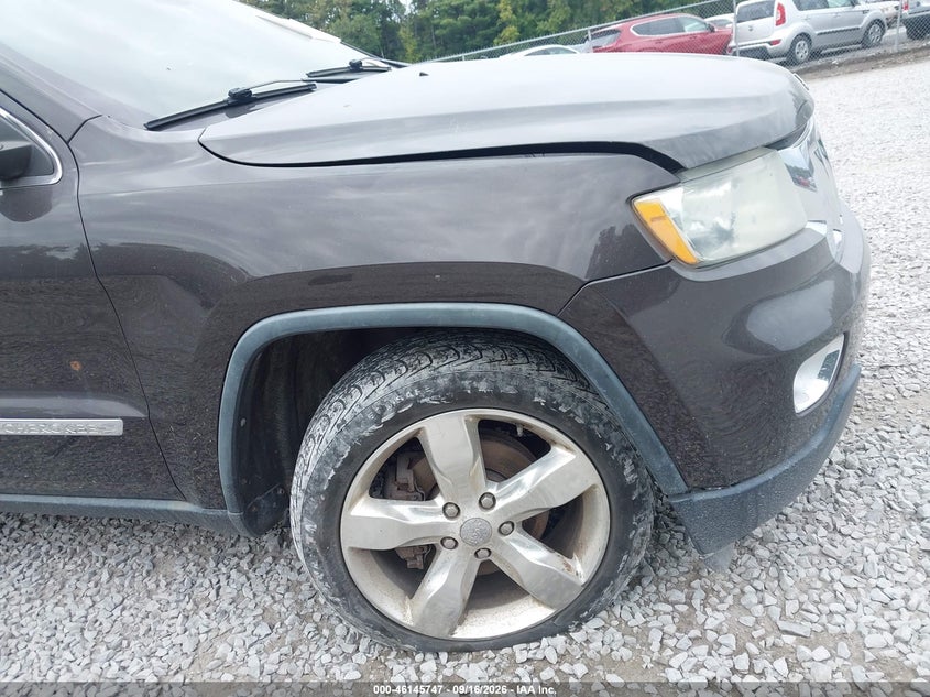 2011 JEEP GRAND CHEROKEE auction photo 6