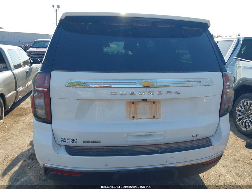 CHEVROLET SUBURBAN - zdjęcie 16