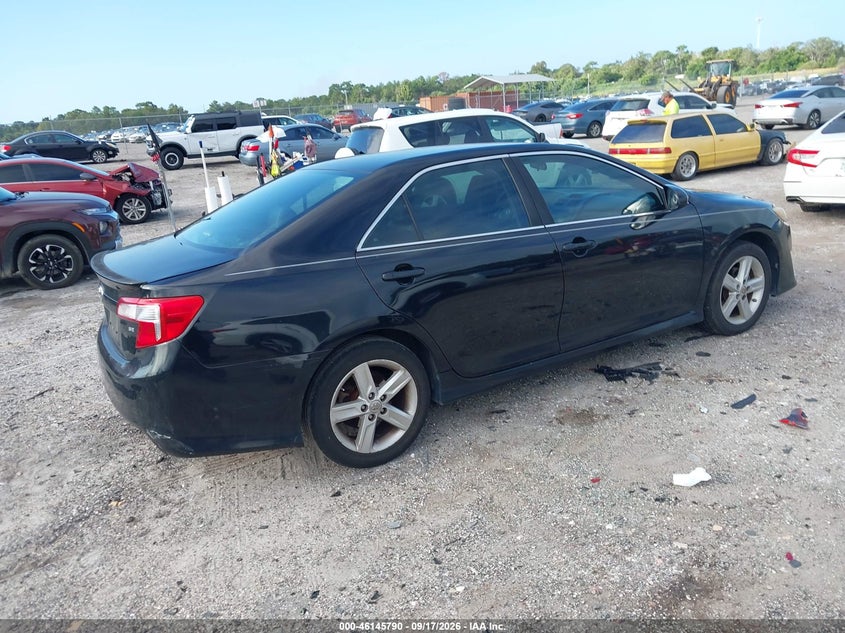 Vin: 4t1bf1fk5eu468064, lot: 46645547, toyota camry se 20144