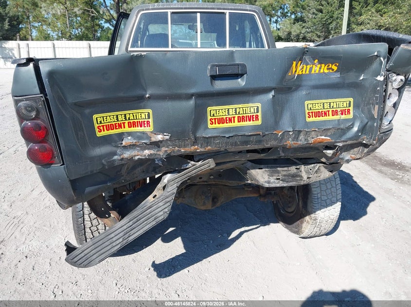 TOYOTA PICKUP 1992 VIN JT4RN13P4N6046135