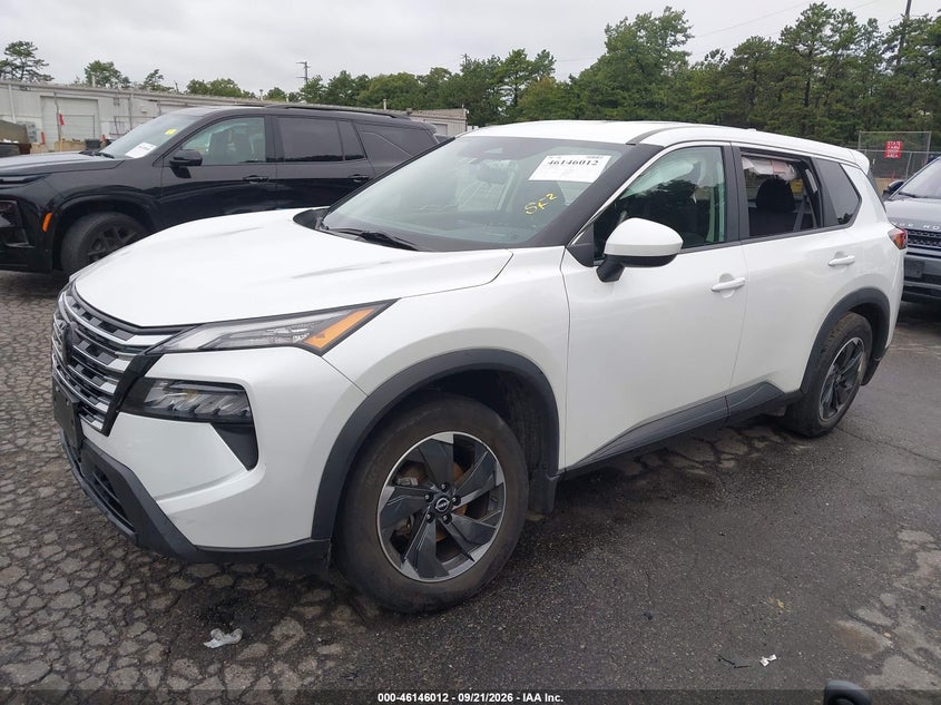 Vin: 5n1bt3bb8rc740208, lot: 46645769, nissan rogue sv intelligent awd 20242