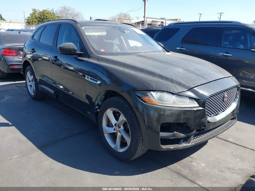 Vin: sadcj2bv3ha084114, lot: 46645812, jaguar f-pace 35t premium 2017 img_1