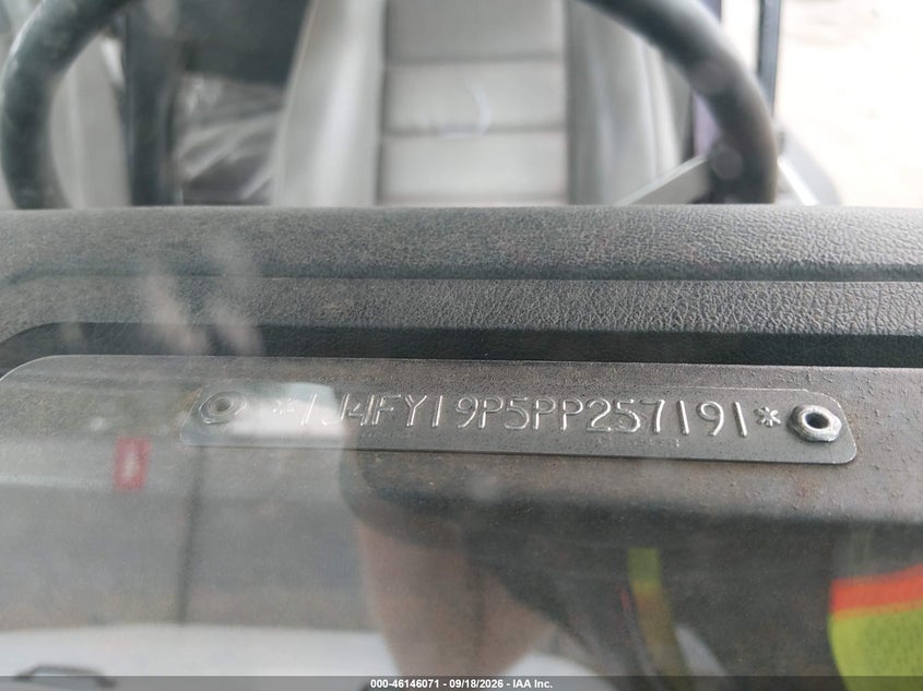 Фото 9 - JEEP WRANGLER / YJ