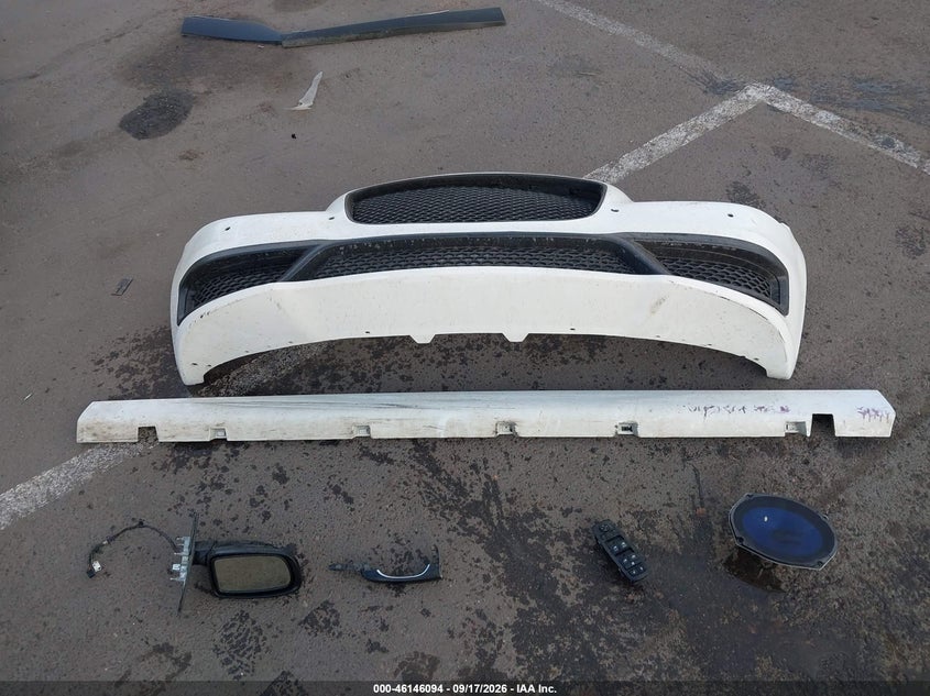 CHRYSLER 300 2020 VIN 2C3CCAEGXLH128041