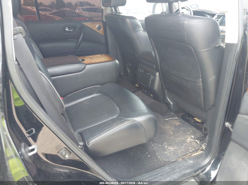 2012 INFINITI QX56 auction photo 8