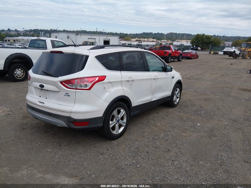 Vin: 1fmcu9gx6fub43167, lot: 46645978, ford escape se 20154