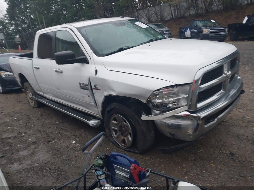 2017 RAM 2500 SLT 4X4 6'4 BOX