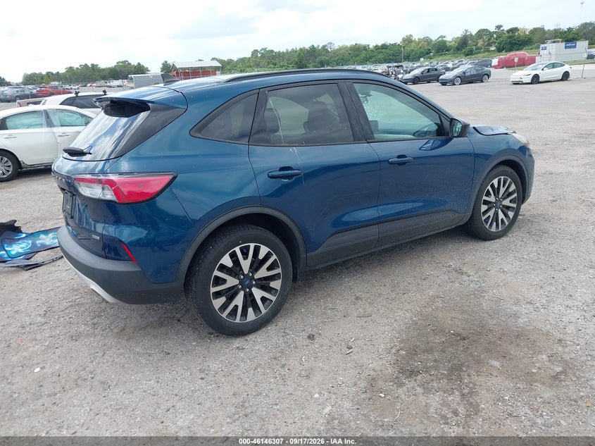 Vin: 1fmcu0bz7lub38690, lot: 46646064, ford escape se sport hybrid 20204