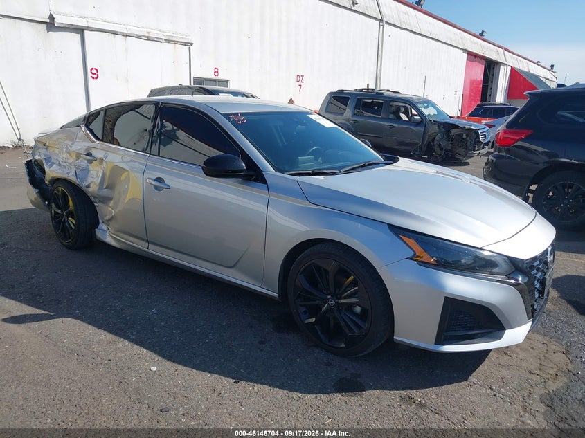 Vin: 1n4bl4cv8pn364104, lot: 46646461, nissan altima sr fwd 2023 img_1