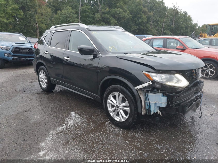 Vin: 5n1at2mv7jc788977, lot: 46646466, nissan rogue sv 2018 img_1