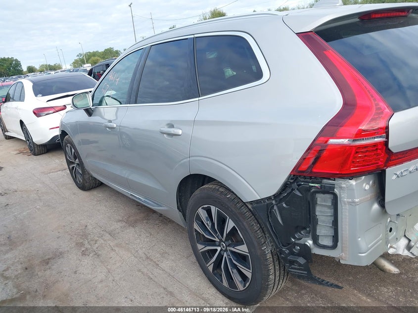 VOLVO XC60 - zdjęcie 15