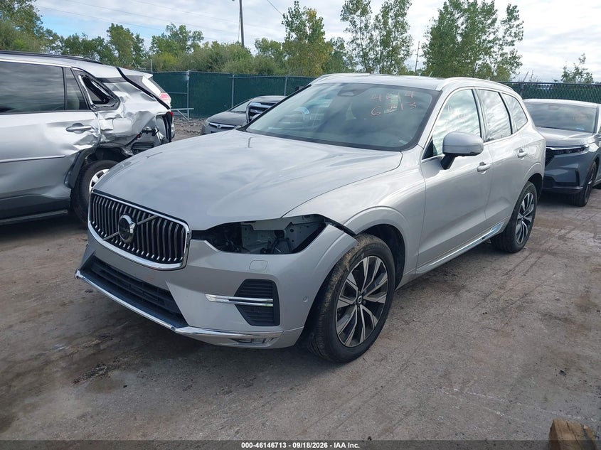 VOLVO XC60 - zdjęcie 2